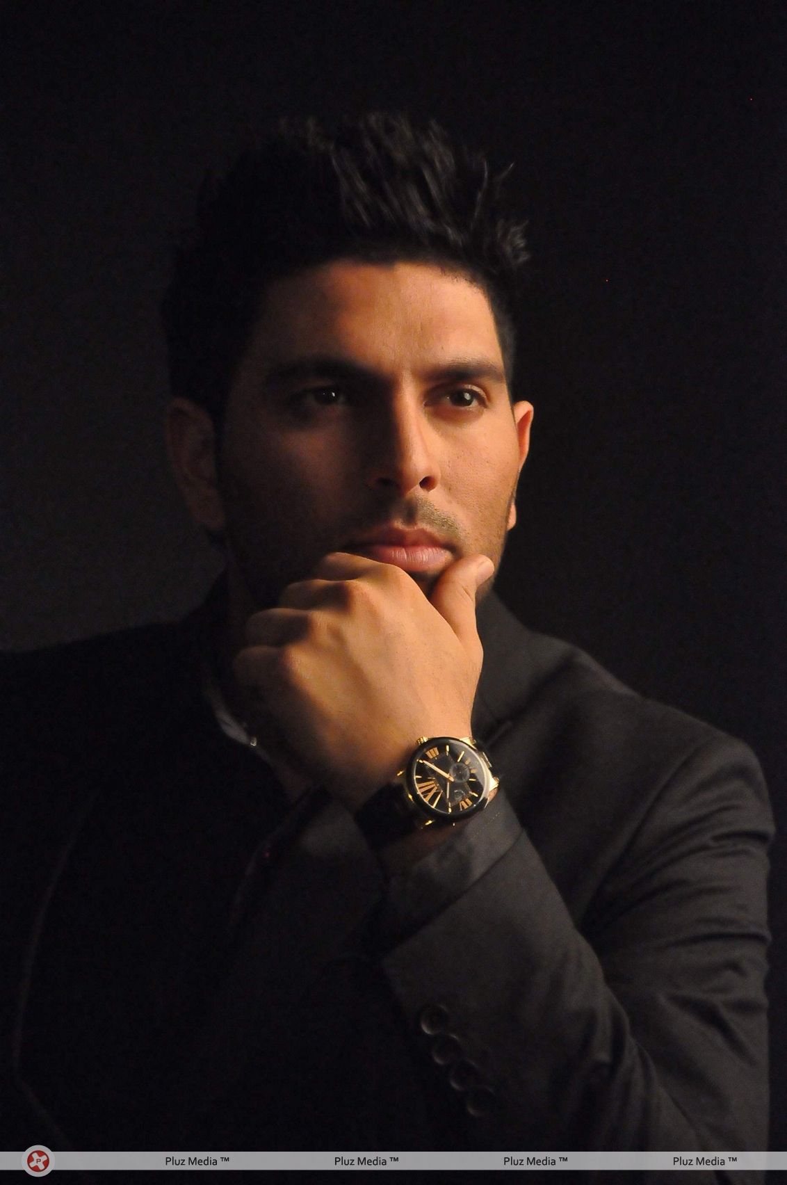 Yuvraj Singh during the photo shoot for the ad campaign of luxury watch | Picture 108982